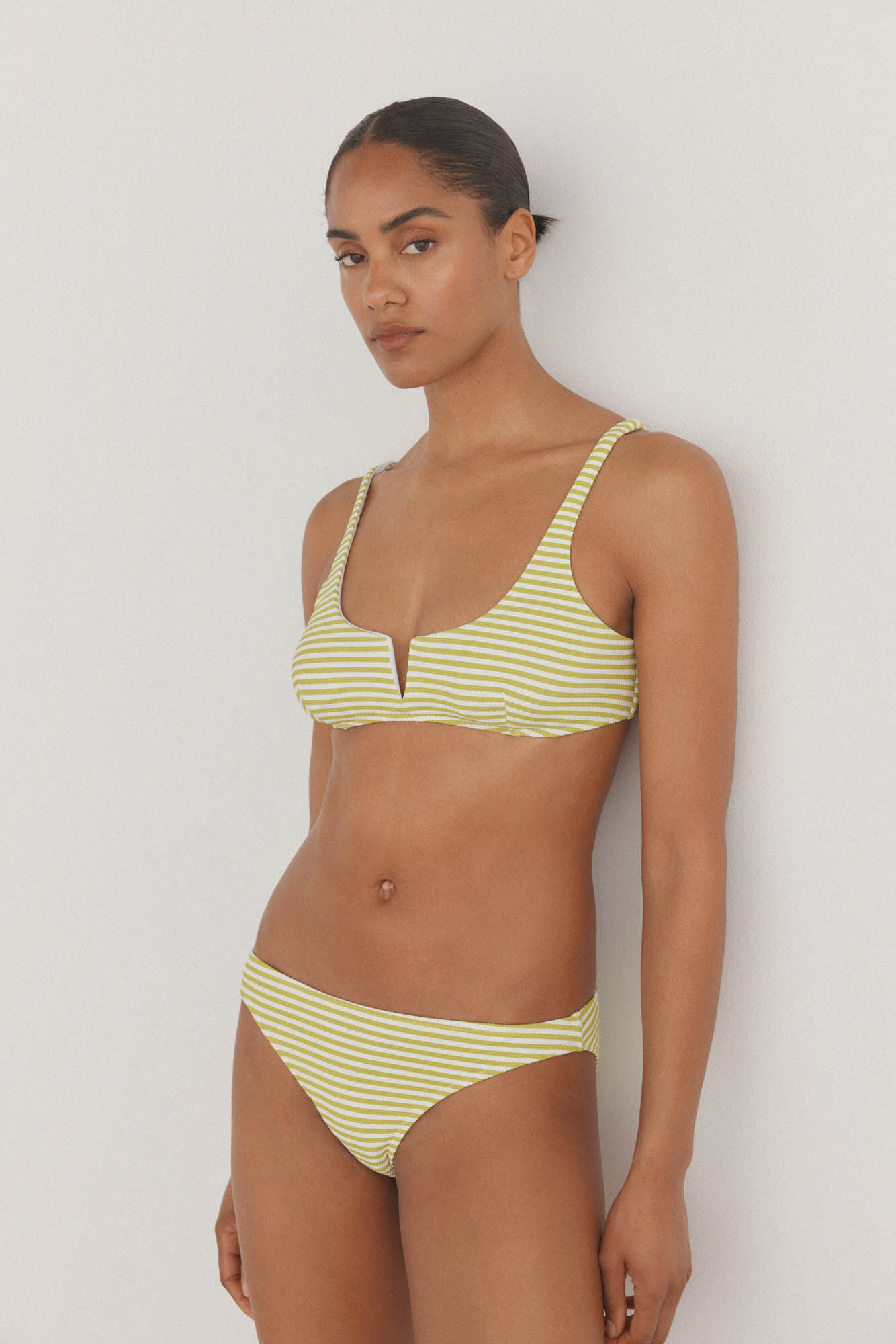Pedro del Hierro Bikini panty cl&aacute;sico y top halter de piqu&eacute;