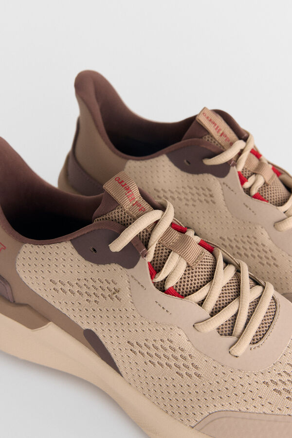 Pedro del Hierro Zapatilla textil cordones Marr&oacute;n