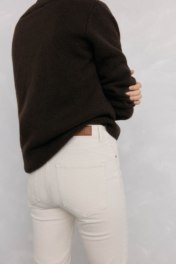 Pedro del Hierro Pantalones pana push up Crudo