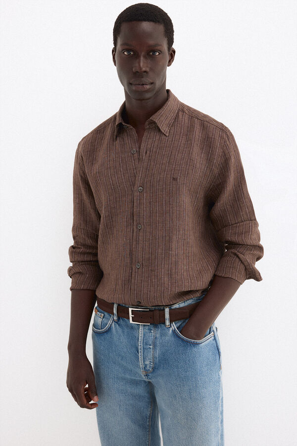 Pedro del Hierro Camisa lino rayas tejido italiano Marr&oacute;n