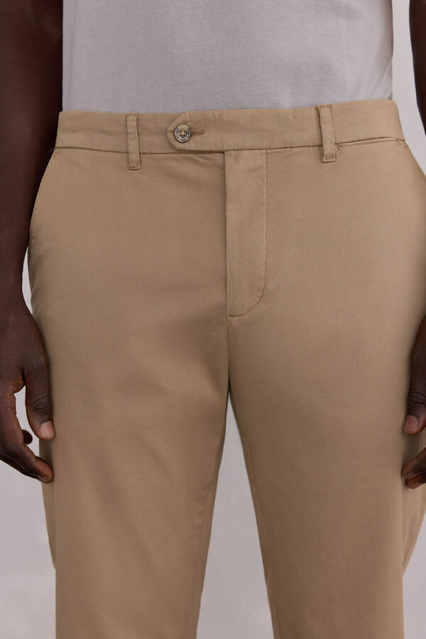 Pedro del Hierro Pantal&oacute;n premium chino slim fit Beige
