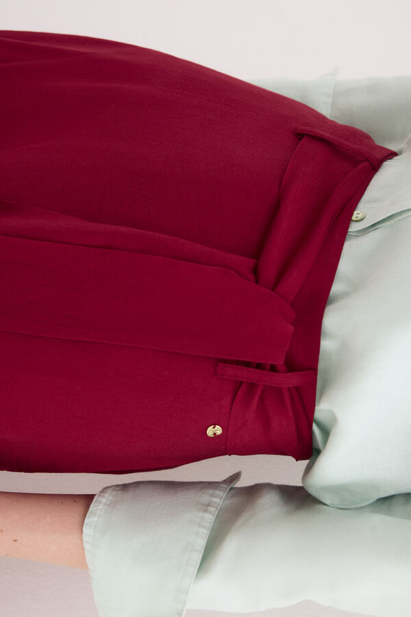 Pedro del Hierro Falda larga con aberturas Burdeos