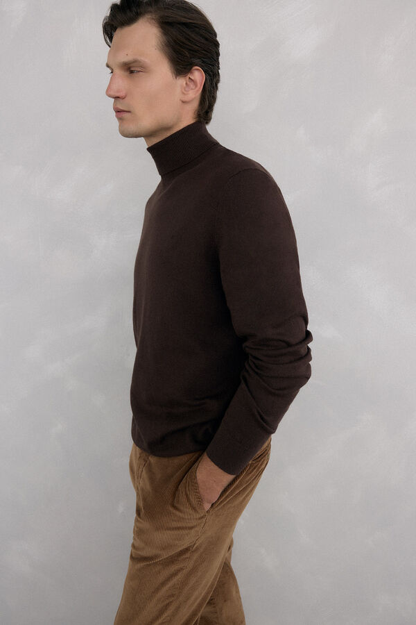 Pedro del Hierro Jersey cuello cisne Marr&oacute;n