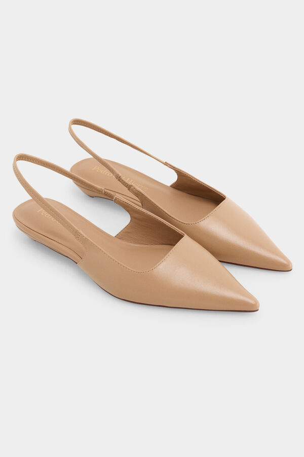 Pedro del Hierro Zapato plano piel brillante Crudo