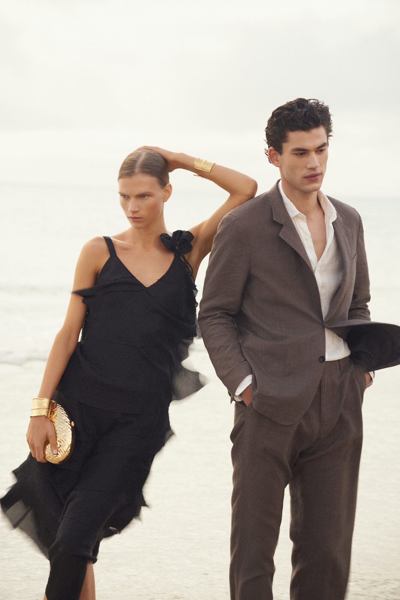 Pedro del Hierro Vestido de flores con volantes
