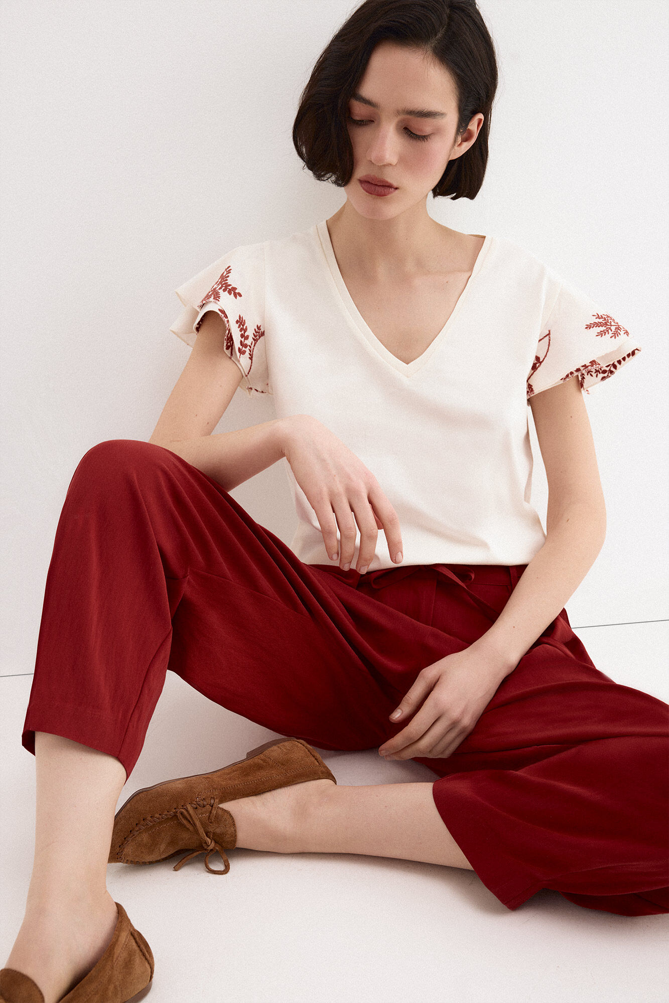 Pedro del Hierro Camiseta manga corta y con volantes bordados