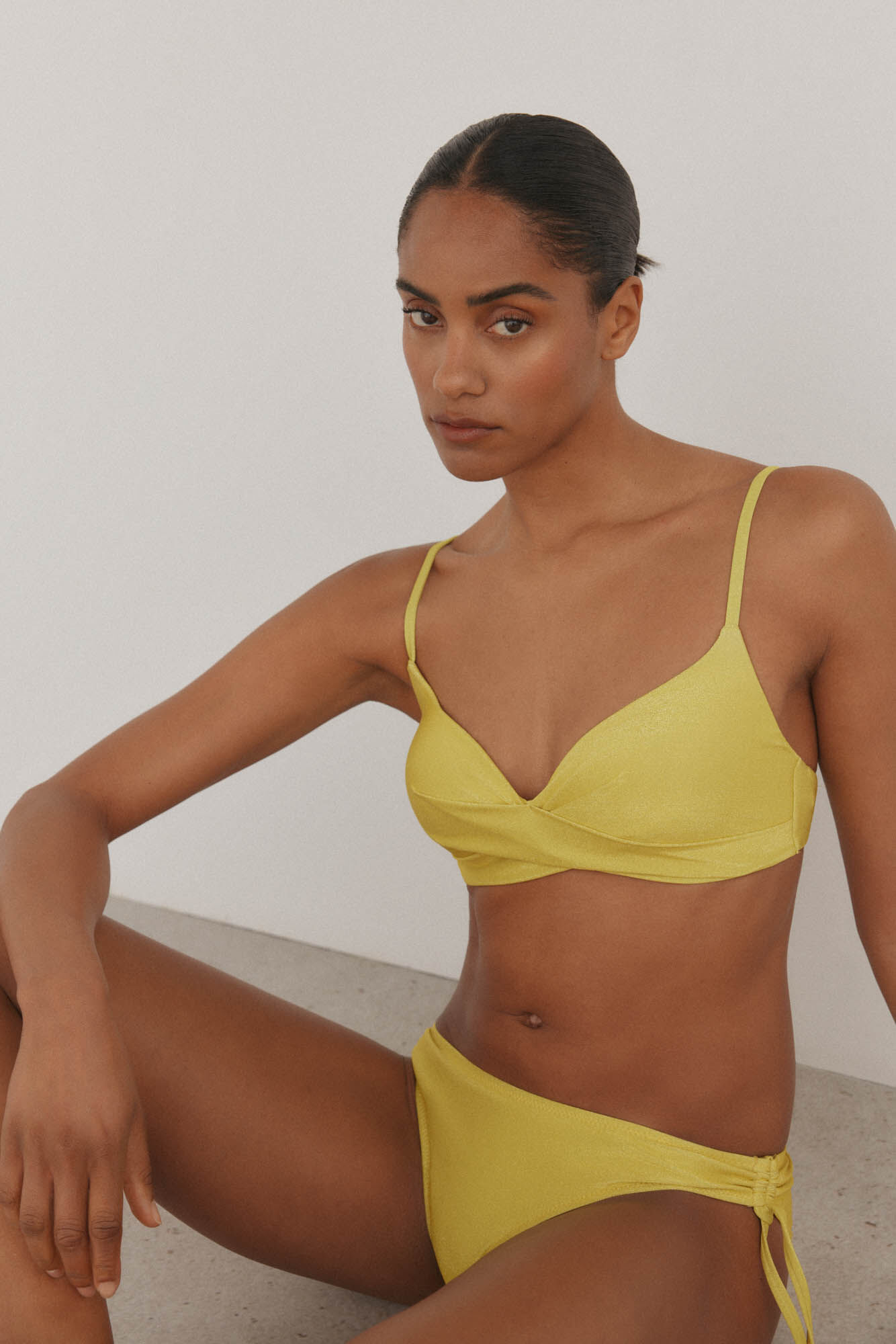 Pedro del Hierro Bikini top halter y panty cl&aacute;sico lurex