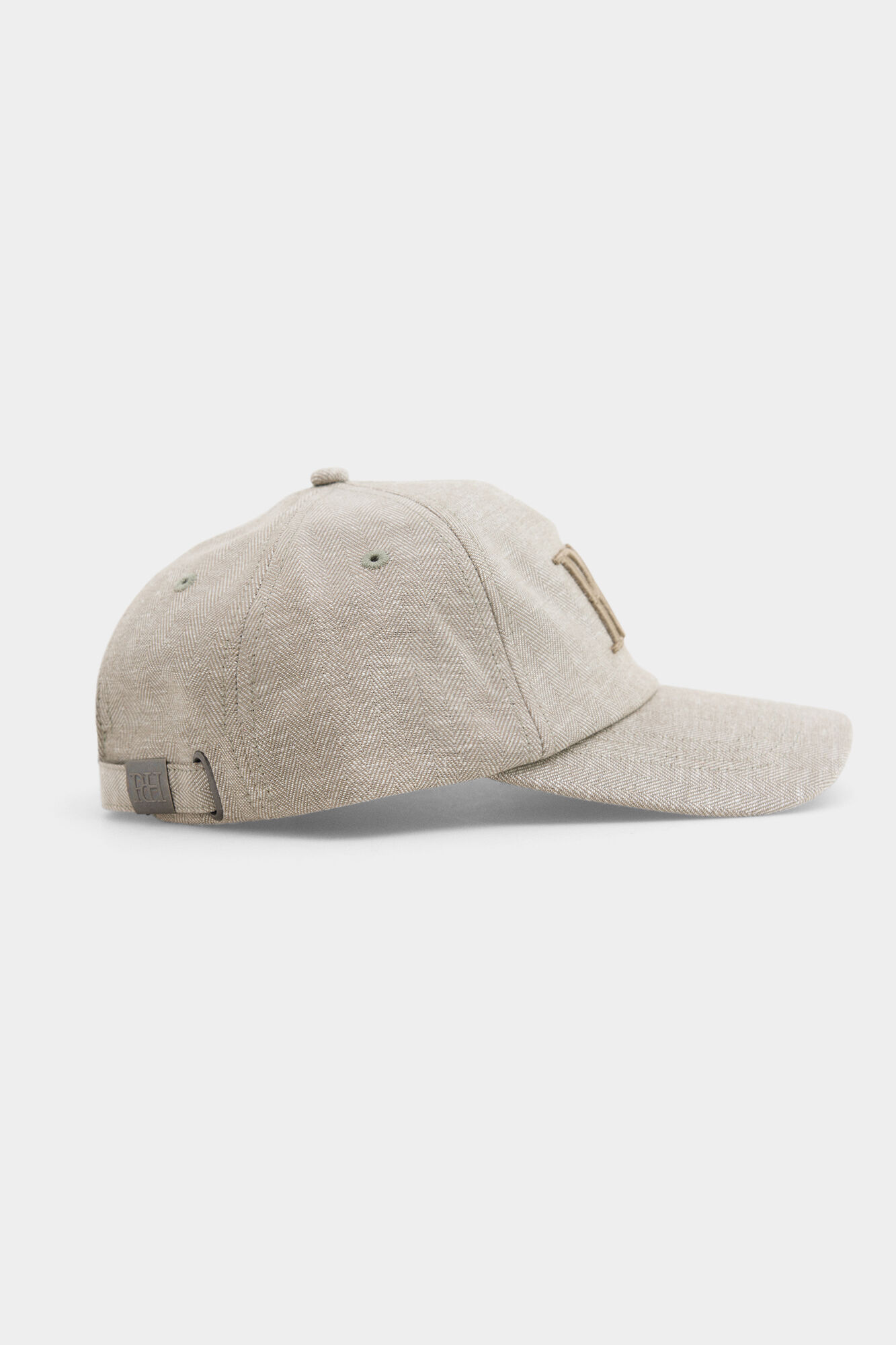 Pedro del Hierro Gorra logo Pdh