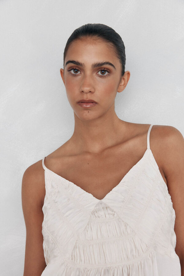 Pedro del Hierro Top de sat&eacute;n con tirantes Crudo