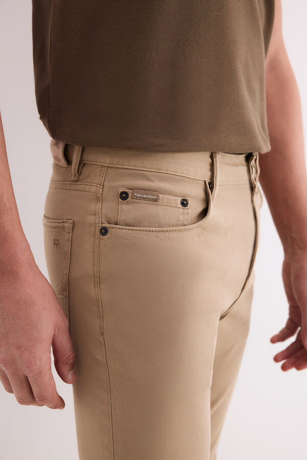 Pedro del Hierro Pantal&oacute;n 5 bolsillos slim Beige
