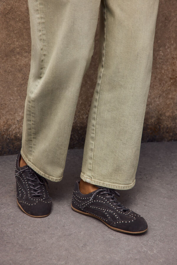 Slowlove Zapatilla de piel con tachas Gris