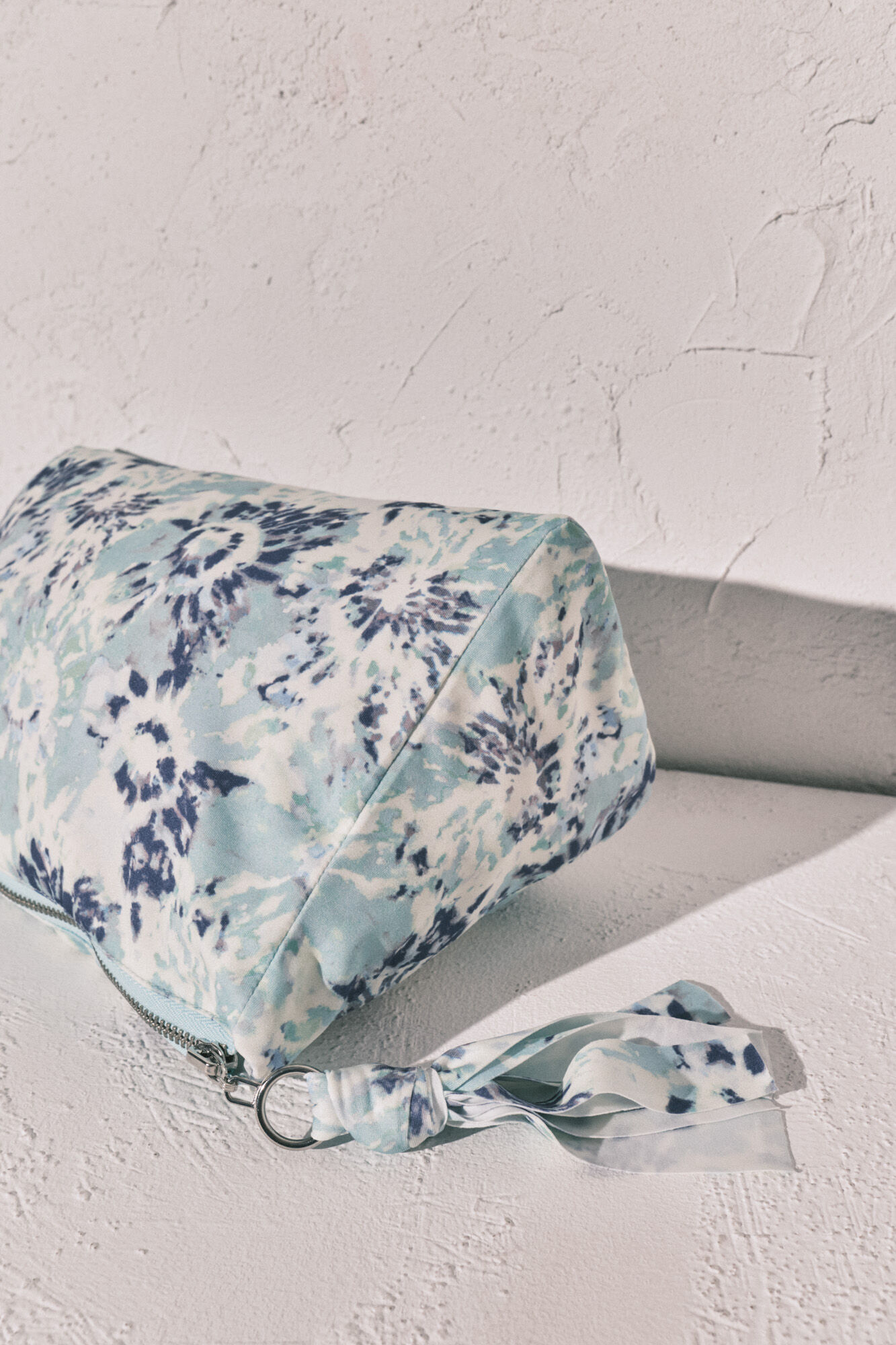 Women'secret Bolsa impermeable Tie Dye para traje de ba&ntilde;o verde