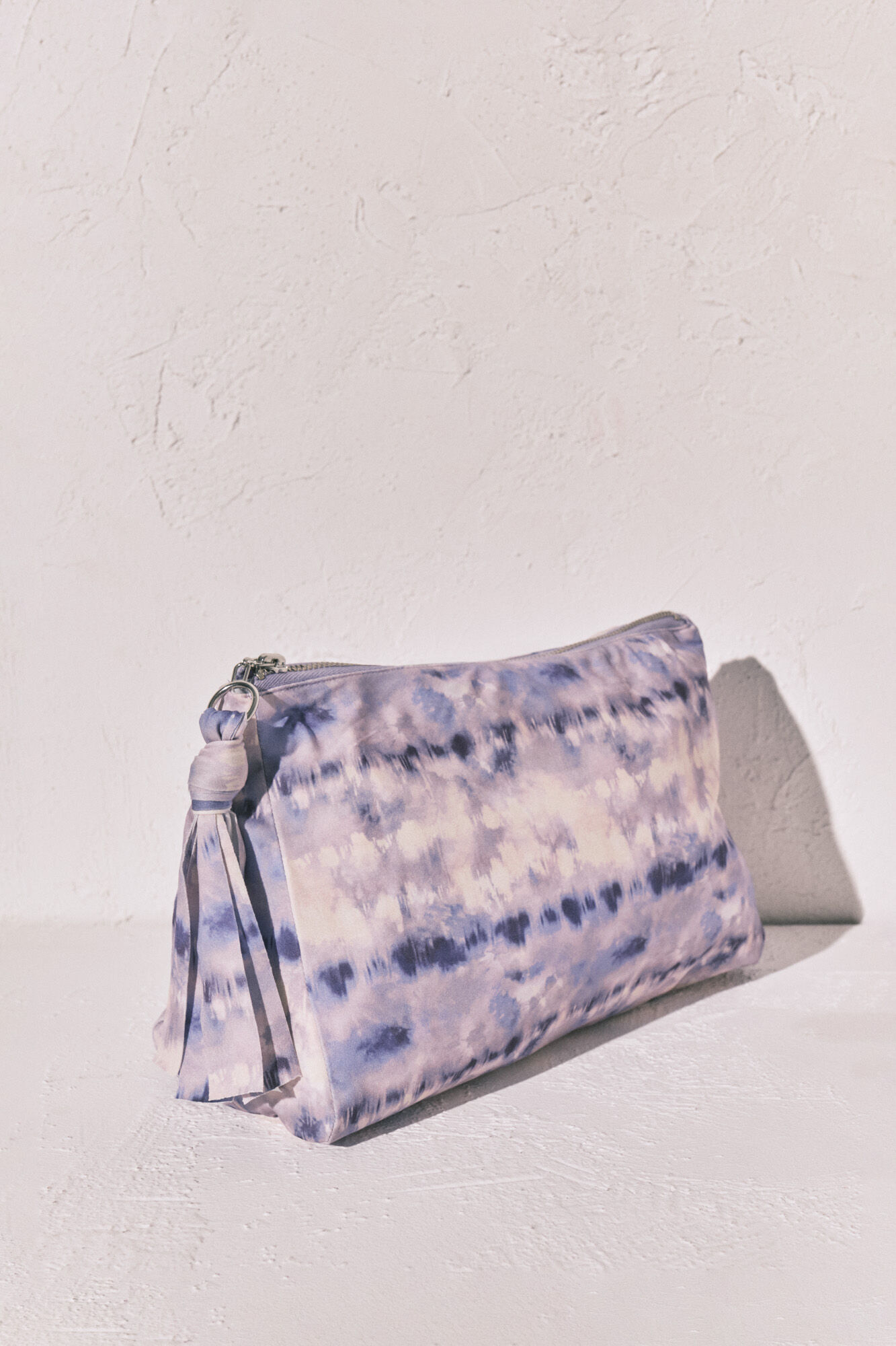 Women'secret Bolsa para traje de ba&ntilde;o y bikini impermeable Tie Dye lila